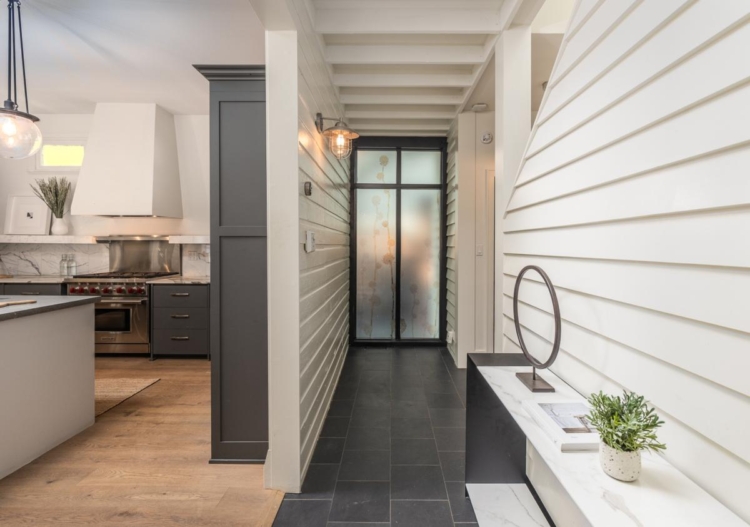 93 Balsam Ave WEB-19