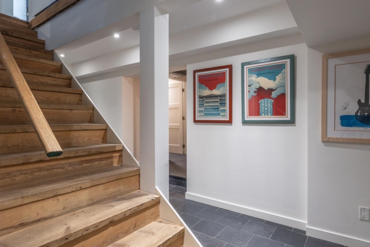93 Balsam Ave WEB-41